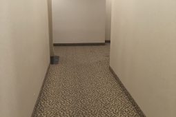 2121RocheCourt1